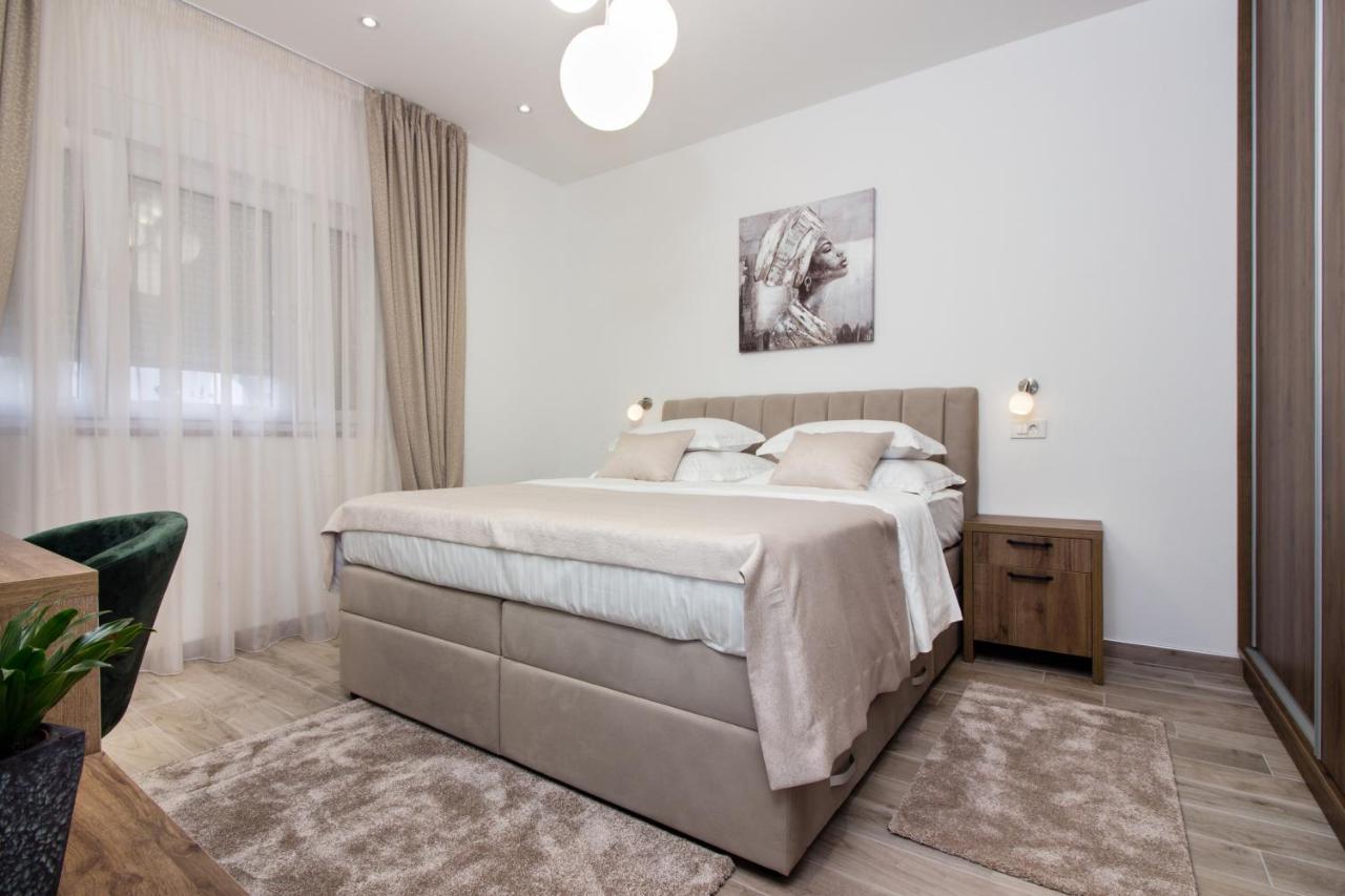 Utopia Apartments สปลิท ภายนอก รูปภาพ