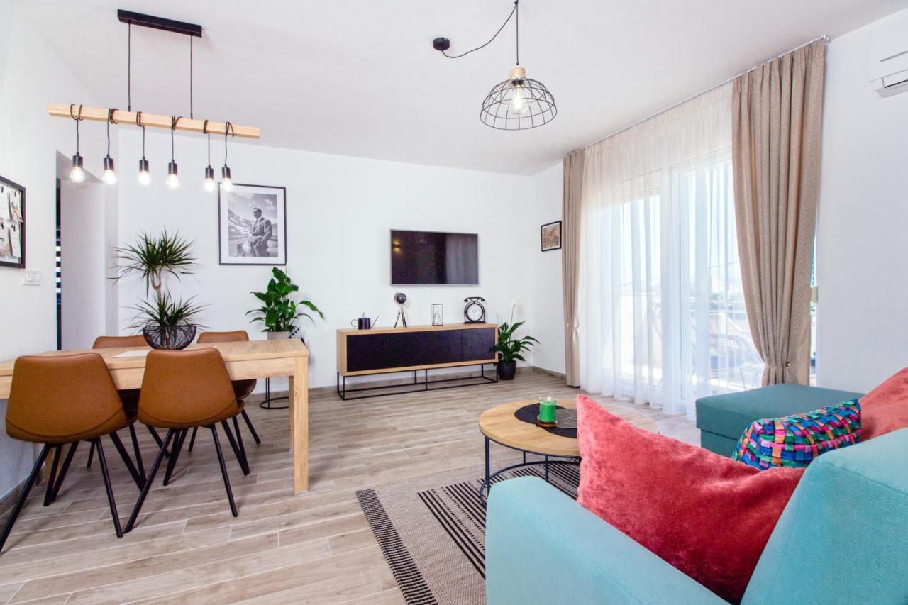Utopia Apartments สปลิท ภายนอก รูปภาพ