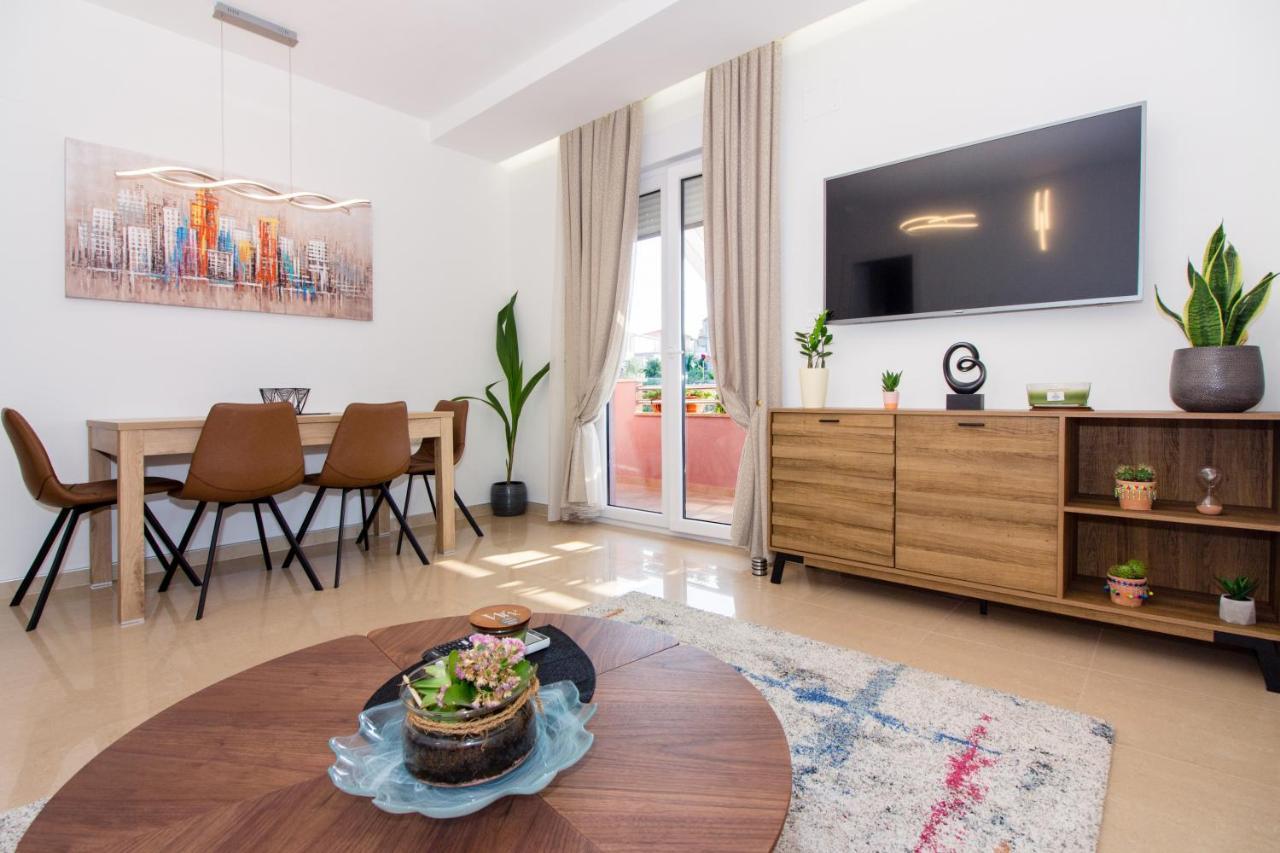 Utopia Apartments สปลิท ภายนอก รูปภาพ